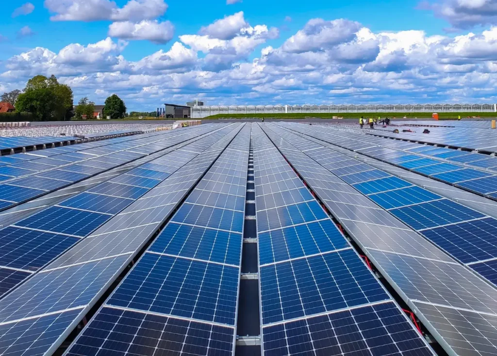 Artigo 1 - Inversores Híbridos e Armazenamento de Energia
